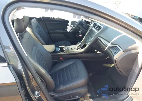 2016 Ford Fusion Se z USA, uszkodzony, nr VIN 3FA6P0T92GR301269